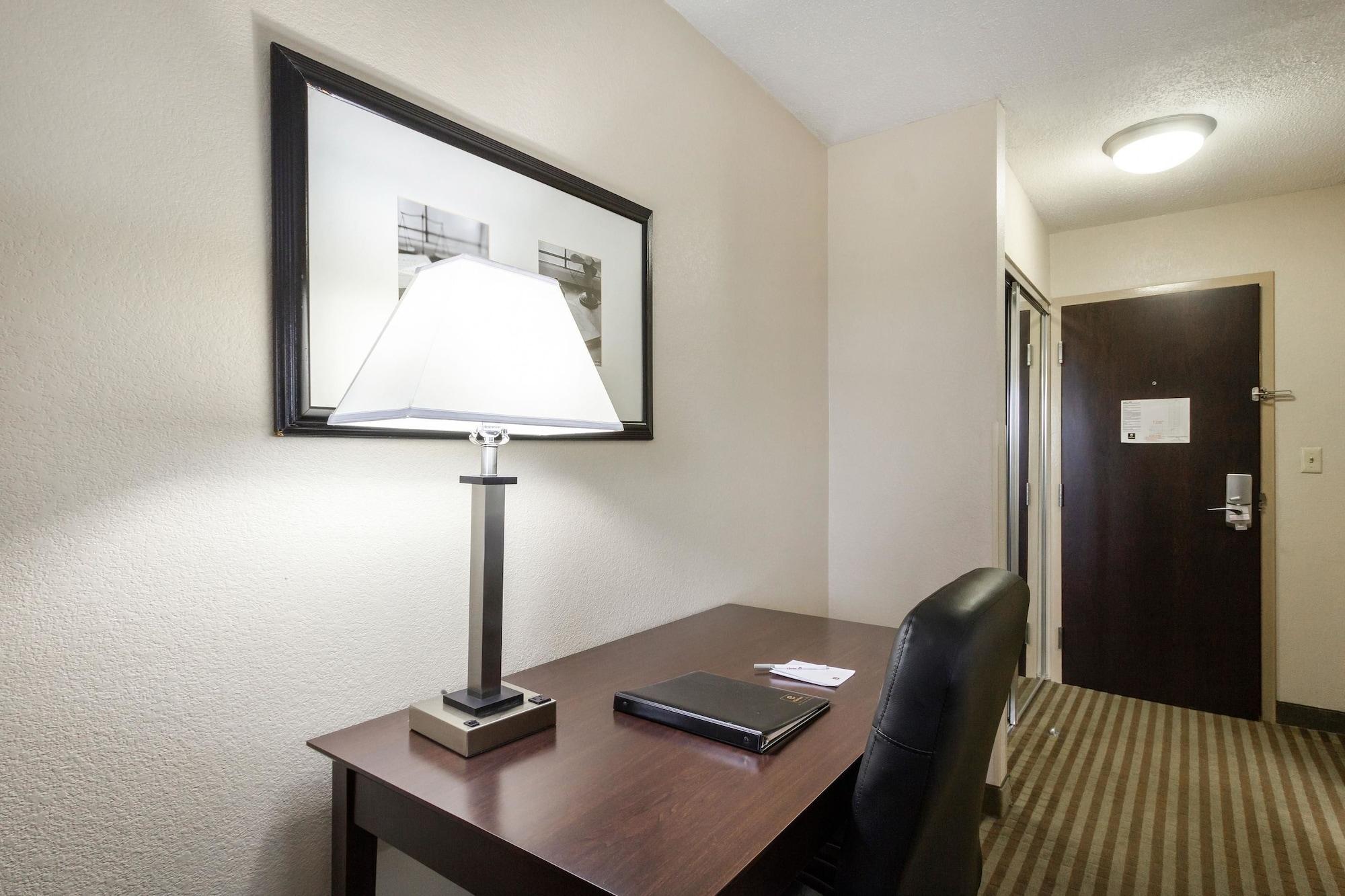 Clarion Hotel Beachwood-Cleveland מראה חיצוני תמונה