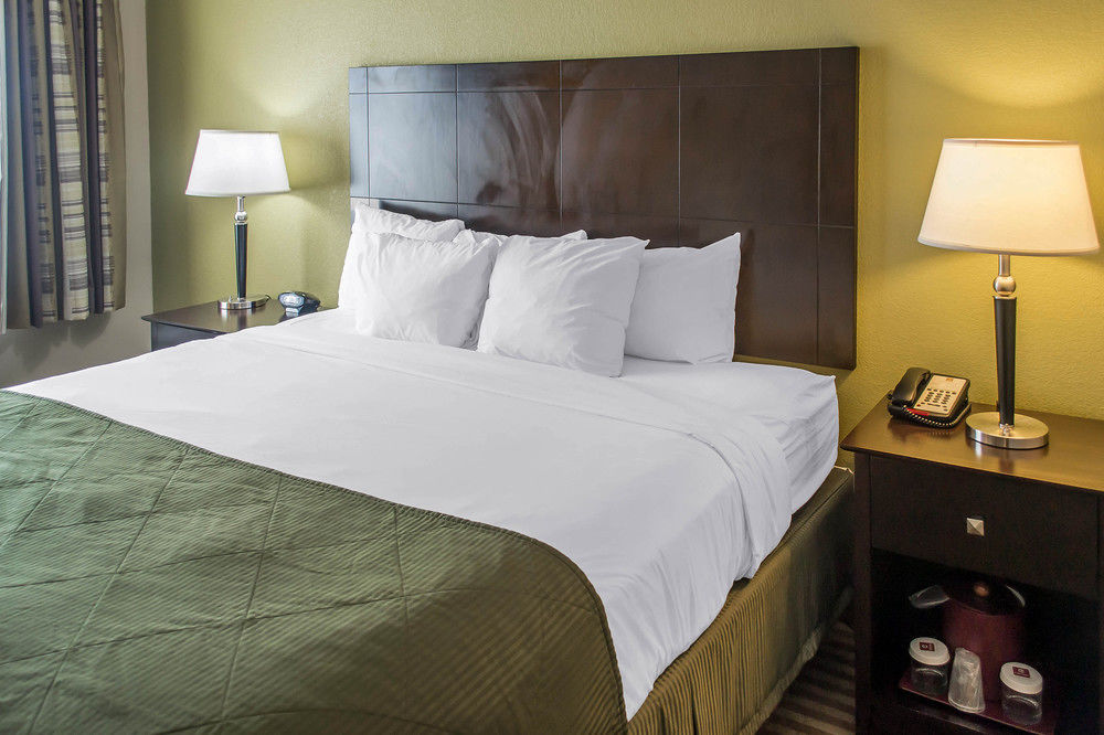 Clarion Hotel Beachwood-Cleveland מראה חיצוני תמונה
