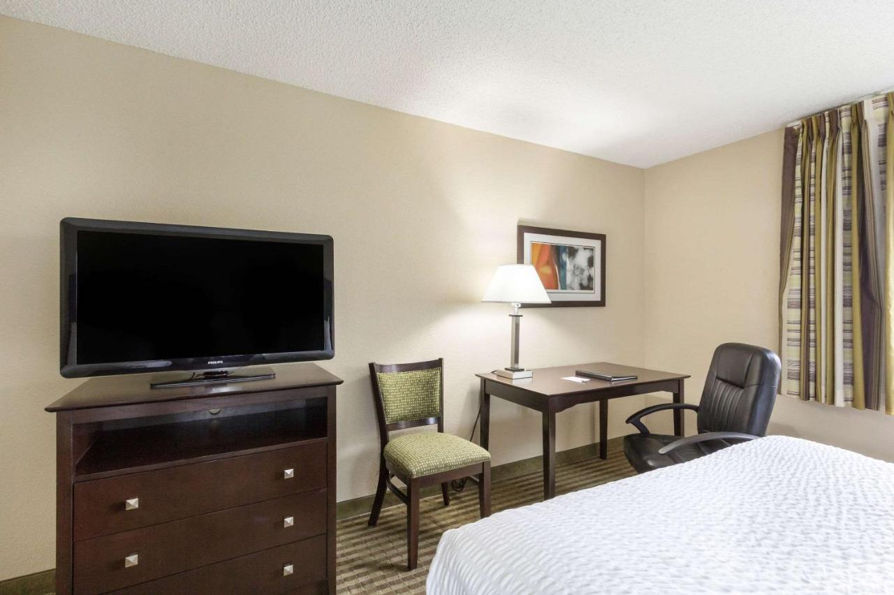 Clarion Hotel Beachwood-Cleveland מראה חיצוני תמונה